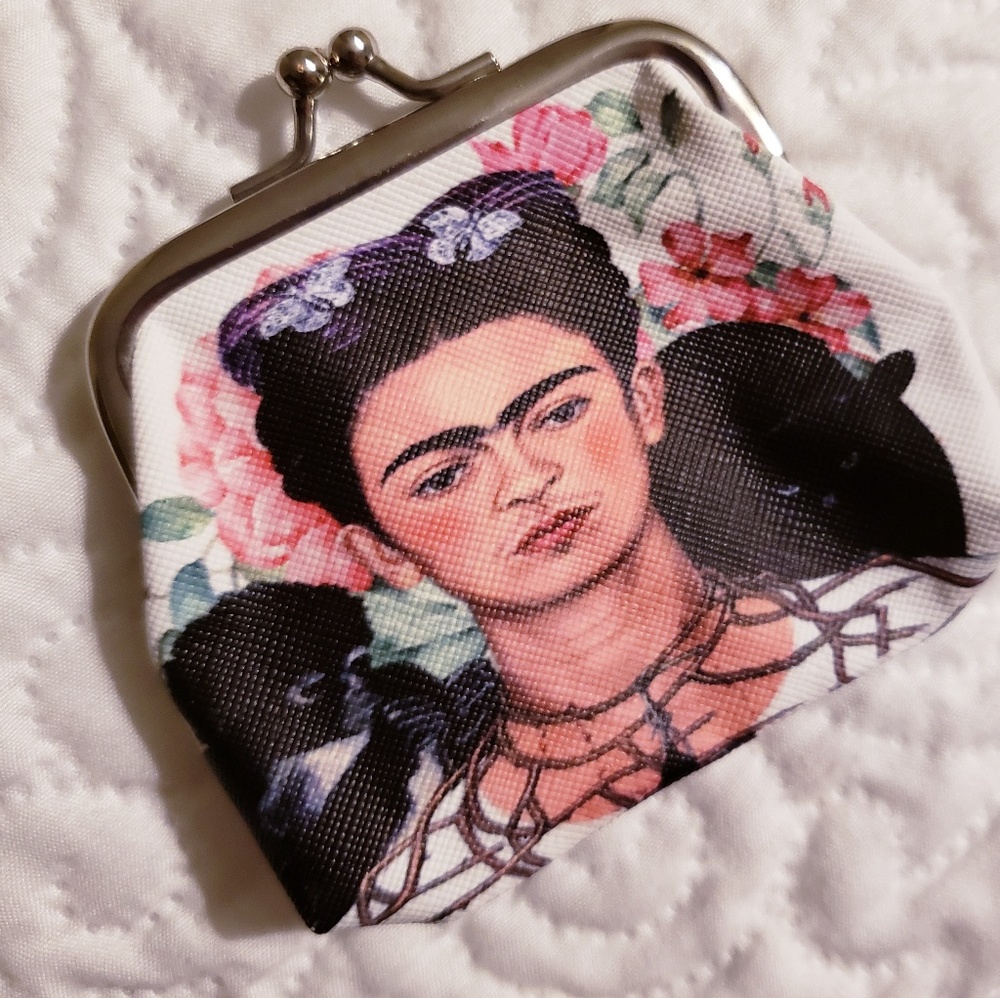 ❤NWOT Frida Kahlo Coin Purse